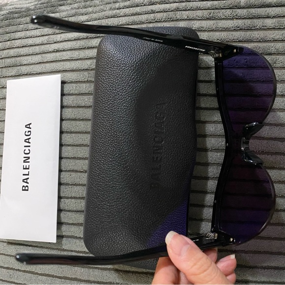 LIKE NEW💜RARE💜BALENCIAGA MIRRORED SUNGLASSES - Picture 4 of 15
